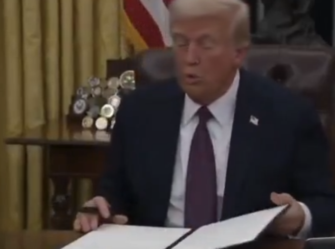 Veto a Vacunas Venenosas